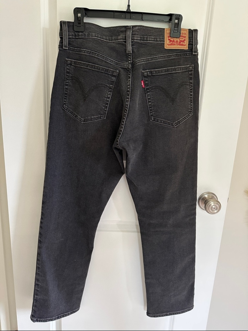 Levi's Wedgie Straight Black Washed Jeans - Picture 2 of 2